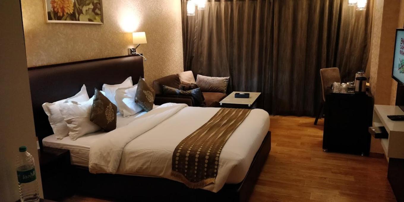 Nandan Kanan Hotel & Resort Sipra المظهر الخارجي الصورة