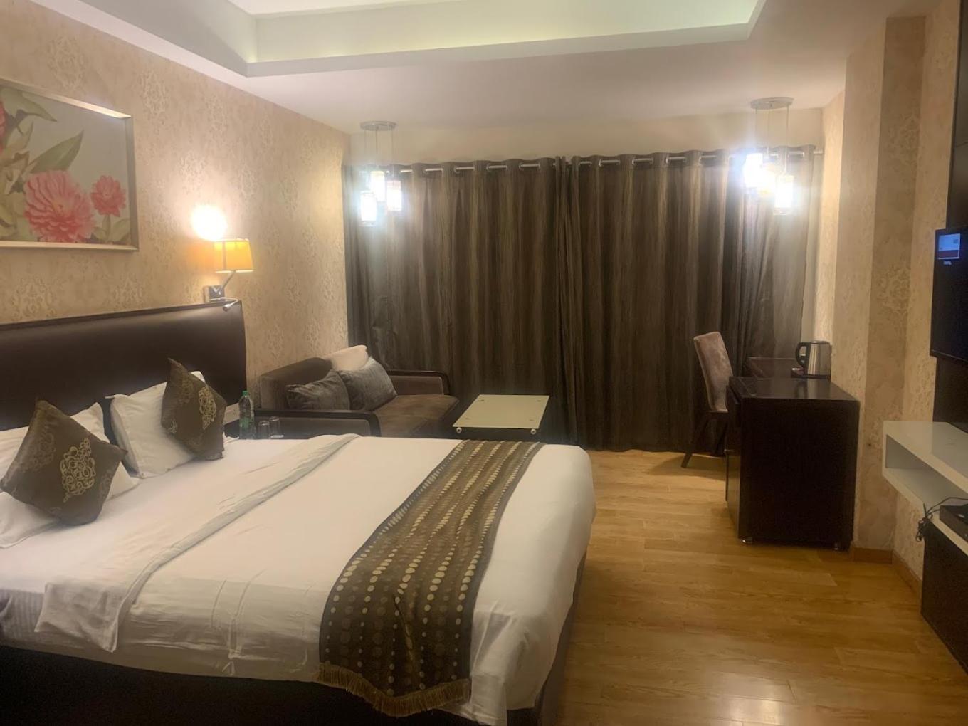 Nandan Kanan Hotel & Resort Sipra المظهر الخارجي الصورة